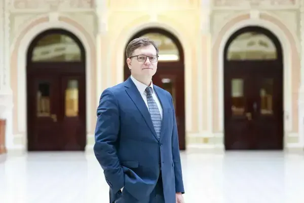 Без підозри та допиту: Зима досі очолює юрдепартамент НБУ, попри відкриту кримінальну справу